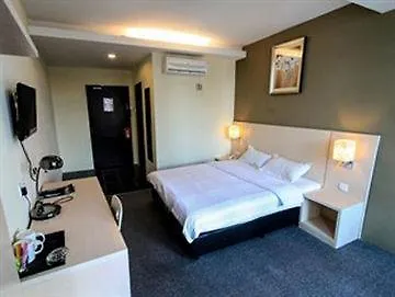 Super 8 Hotel @ Georgetown Ma­lay­sia