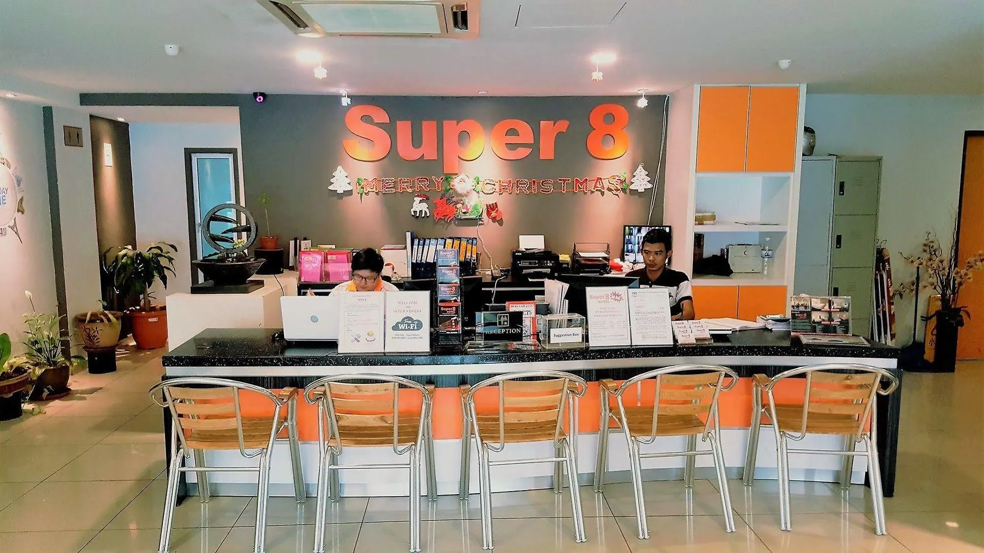 Super 8 Hotel @ Georgetown Ma­lay­sia