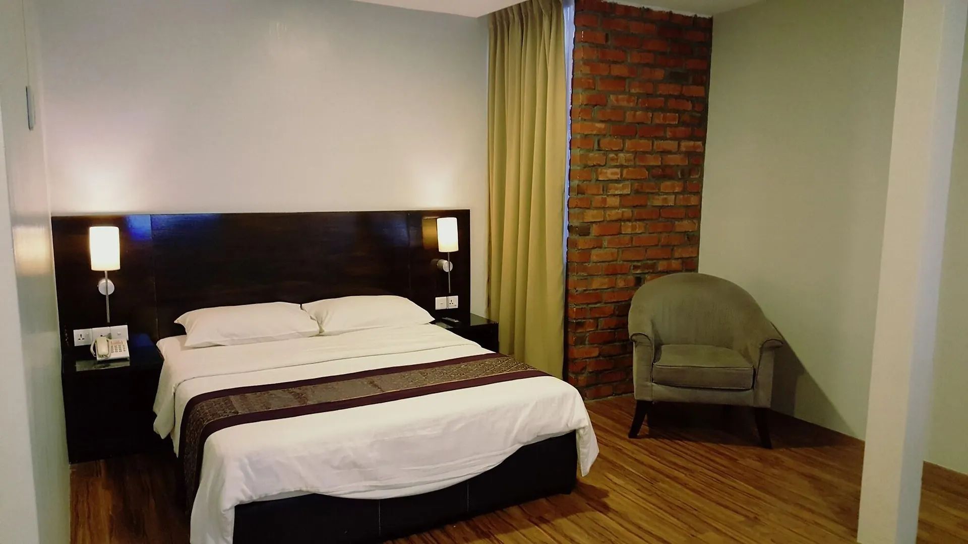 Super 8 Hotel @ Georgetown  Джорджтаун