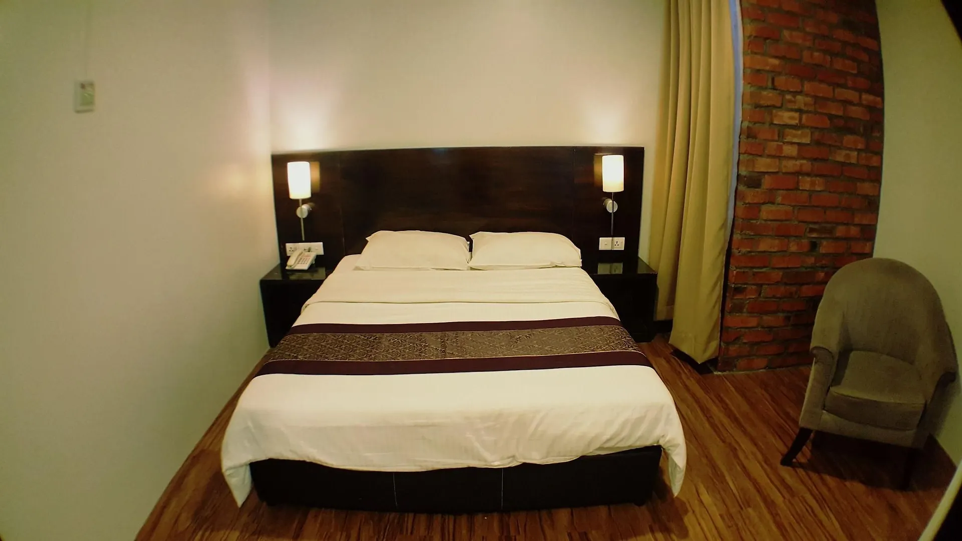 Super 8 Hotel @ Georgetown 2*, Джорджтаун Малайзия